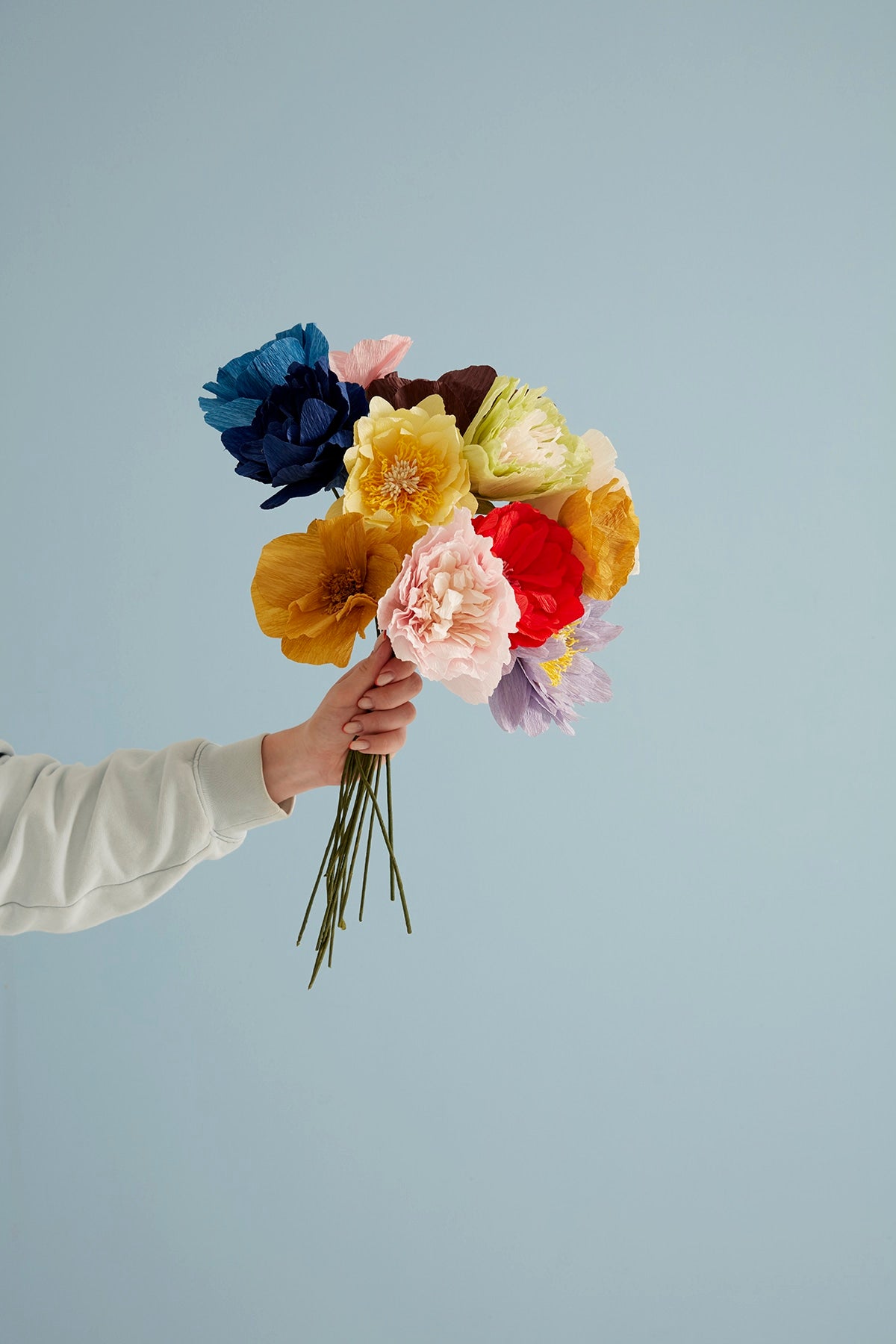 PAPER FLOWER, RHAPSODY ROSE, SAND