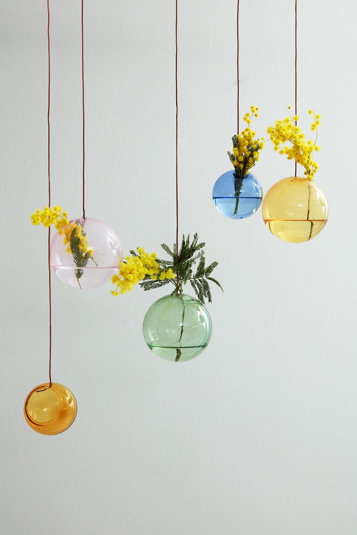 HANGING FLOWER BUBBLE, MEDIUM, YELLOW