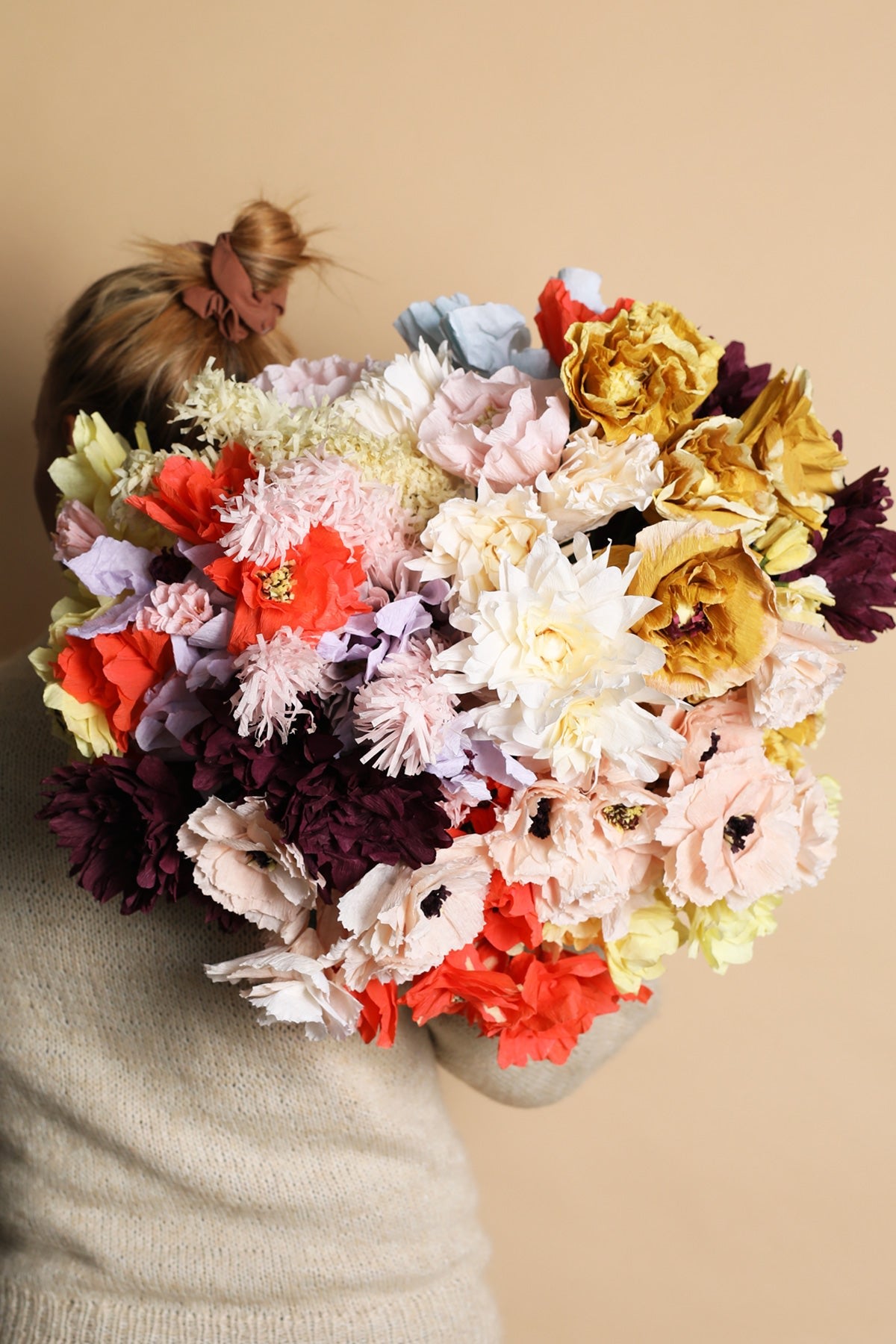 PAPER FLOWER, AFRICAN LILY, ROSE, 100430R